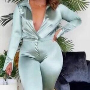 Plush Pink or Sage Women's 2 piece set
